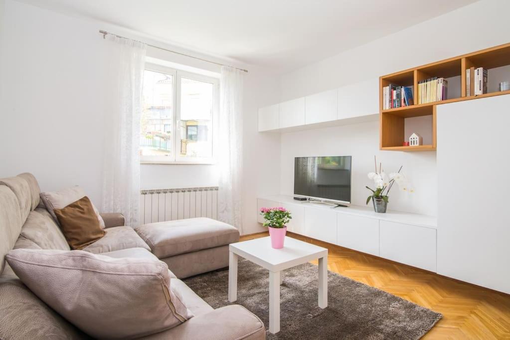 Apartment Mia